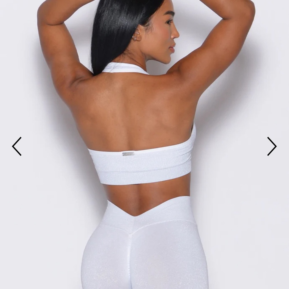 Shimmer backless bra - Picture 3 of 3